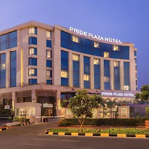 Pride Plaza Hotel, Aerocity 5* New Delhi