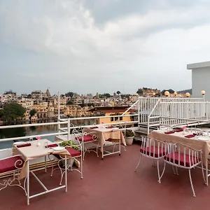 Panorama Haveli Couette-café